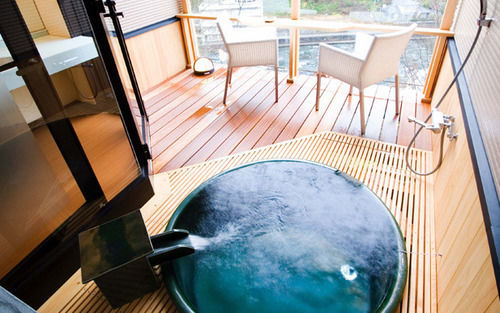 Shinshiyo Hotell Hita Exteriör bild
